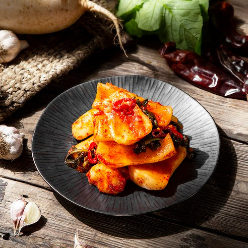 Sheets Guncha Kimchi Mosan Chonggak Kimchi , 1.5 kg, 1 Pack (장군차김치 모산 총각김치, 1.5kg, 1개)