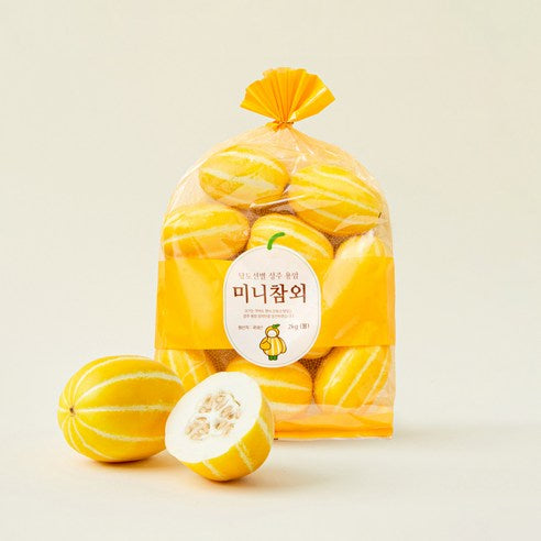 Heukmi 11 brix Watermelon , 5 kg Sang , 1 Pack (당도선별 성주용암 미니참외, 2kg(8~12입), 1봉)