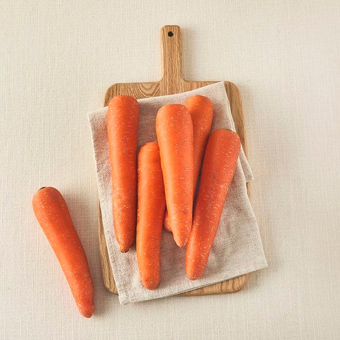 Domestic Eco-friendly Washed Danggeun , 500 g( So ), 1 Pack (국내산 친환경 세척당근, 500g(소), 1개)