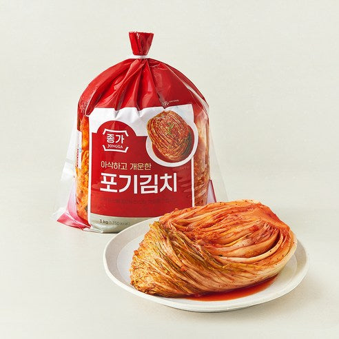 Daesang Jongga Crunchy Hago Pack Un Whole Napa Kimchi , 3 kg, 1 Pack (대상 종가 아삭하고 개운한 포기김치, 3kg, 1개)
