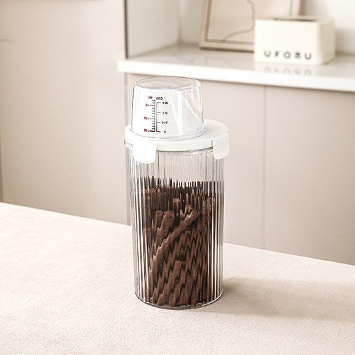Paseutelpet Dayong Gyeryang Milpye Saryo Bogwan Yonggi , Tumyeong , 1 Pack , 1.35 L (파스텔펫 다용 계량 밀폐 사료 보관 용기 투명)