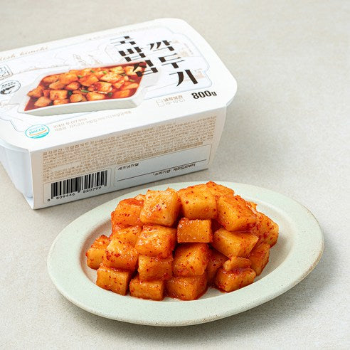 Kimchi Gotgan Guk Rice Jip Kkakdugi , 800 g, 1 Pack (김치곳간 국밥집 깍두기, 800g, 1개)
