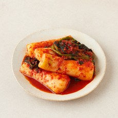 Bareuntebeul Jeonra Yeosu Altari Chonggak Kimchi , 1 kg, 1 Pack (바른테이블 전라도 여수 알타리 총각김치, 1kg, 1개)