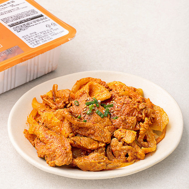 Biumbanchan Gochujang Jeyukbokeum , 300 g, 1 Pack (비움반찬 제육볶음)